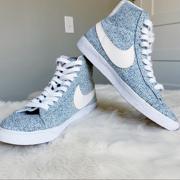 nike blazer liberty